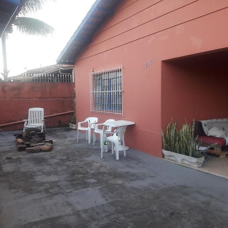 Casa Indaia Bnb - Casa Compartilhada Caraguatatuba Exteriör bild
